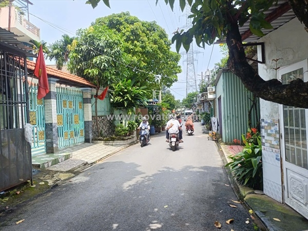 ~/Img/2025/10/dat-trong-mat-tien-tan-chanh-hiep-gan-nguyen-anh-thu-quan-12-tphcm-6x18m-02.jpg