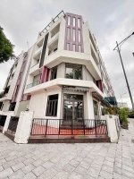 Gấp!nhà mặt phố phương canh,trịnh văn bô,vỉa hè,oto tránh,thang