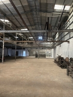 Giá tốt: cho thuê kho xưởng hóc môn dt: 784m2, điện 3 pha, gần cầu rạch tra