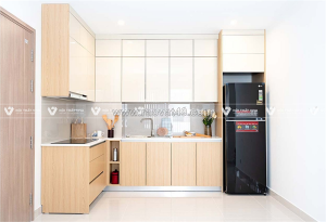 Giá tủ bếp gỗ công nghiệp đẹp bao nhiêu? tổng hợp các mẫu mới nhất 2025