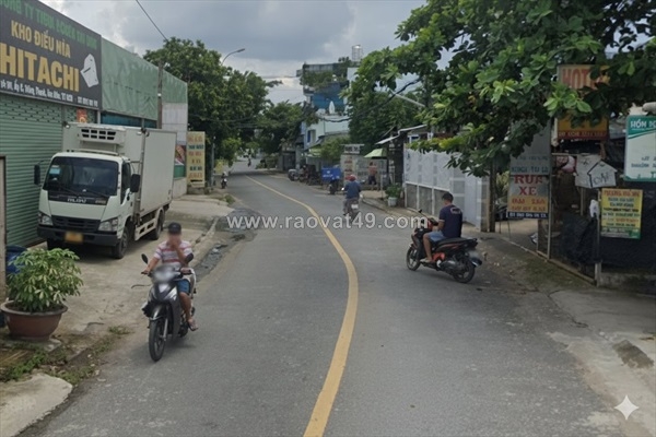 ~/Img/2025/10/giam-200tr-nha-no-hau-shr-d10m-216m2-dong-thanh-4-hoc-mon-ss-02.jpg