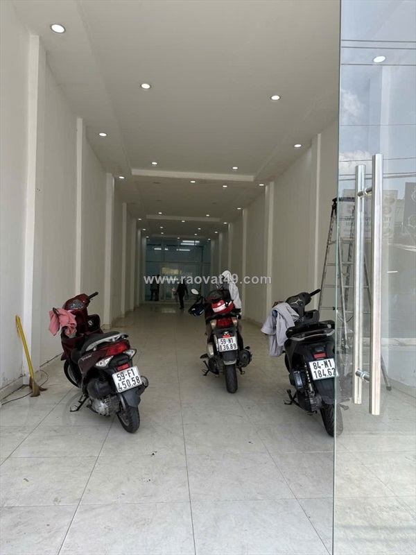 ~/Img/2025/10/giam-3-ty-mat-tien-kinh-doanh-nguyen-thi-tu-ngay-cho-binh-thanh-192m22-tang-20-02.jpg