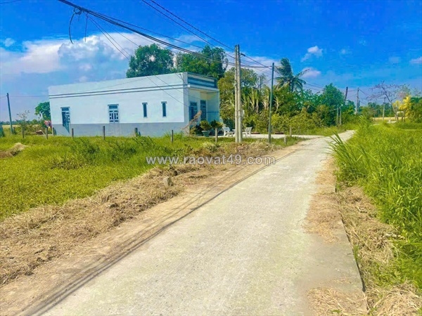 ~/Img/2025/10/giang-con-3-nen-tho-100-so-hong-rieng-thuoc-xa-duc-tan-tan-tru-02.jpg