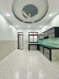 Hiếm trung tâm của trung tâm - mặt tiền 13m - xây nhà lô góc 4 tầng chỉ 5x tỷ -