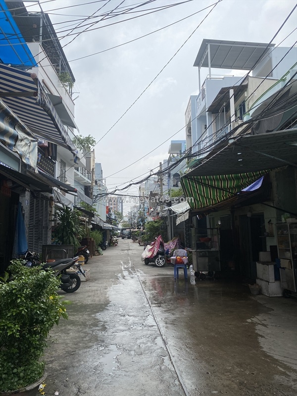 ~/Img/2025/10/hxh-thong-hau-giang-2-tang-dep-quan-6-cho-thue-9-trieu-chi-4-ty-nhinh-02.jpg