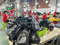 Khởi nghiệp vốn thấp – nhập sỉ đồ da thật tại xưởng xtc