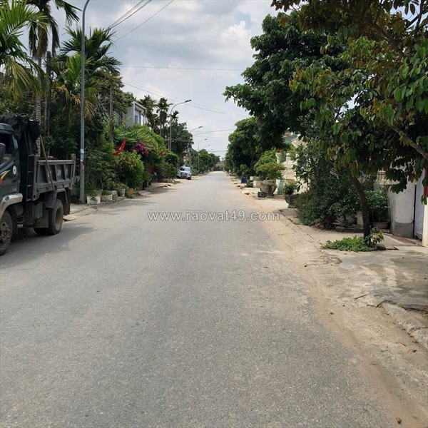 ~/Img/2025/10/lo-goc-2-mat-ngo-sat-tdc-ga-hoa-nghia-gia-chi-18xx-ty-zalo-0567-222-555-02.jpg