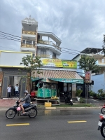 Mặt tiền tỉnh lộ 10–nhà mới có thang máy kinh doanh đỉnh cao–4m x 29m