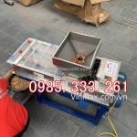 Máy bóc vỏ lụa đậu phộng