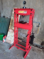 Máy ép thủy lực 50 tấn
