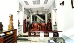 Ngộp bank– 60m² 4 tầng/4pn hẻm xe hơi thông p.8 gò vấp! nhỉnh 6xtỷ tl!