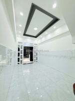 Nhà 2 tầng hẻm 4 âu dương lân p3 q8