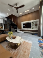 🔴💥nhà 3 tầng mới 100% sát biển nguyễn tất thành- full nội thất hiện đại y hình