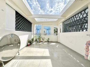 Nhà 7 tầng thang máy, vỉa hè 5m, 3 ô tô tránh view sân vận động mỹ đình giá 13