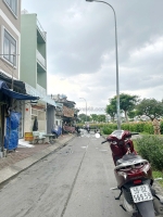 Nhà căn góc mặt tiền ụ cây p10 q8. giá 5.1 tỷ