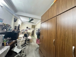 Nhà đẹp cầu giấy - vừa ở vừa kinh doanh pl- ô tô - thang máy - dòng tiền - hai