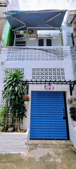 Nhà đẹp – giá tốt  – chính chủ cần bán tại nguyễn hữu tiến , phường tây thạnh,