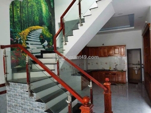 Nhà đẹp hxh – cách mặt tiền nguyễn ảnh thủ chỉ 50m – 4pn – xe hơi ngủ trong nhà