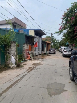 Nhà lô góc, diện tích 143m2, kinh doanh, ô tô tránh, yên mỹ, thanh trì