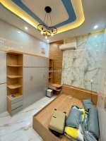 Nhà mặt đường nhựa ngay biển tầm 300m giá  chỉ 3ty2