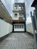 Nhà mặt tiền đường 7 long trường dt 94m, 4 tầng