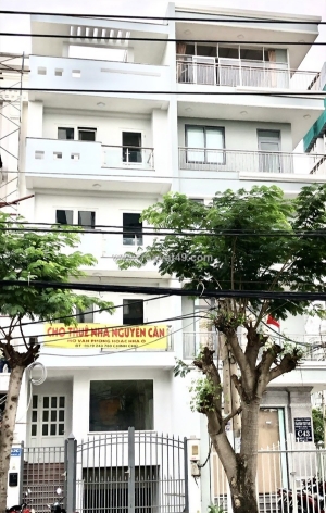 Nhà phố kinh doanh – giá tốt  – chính chủ cần bán hoặc cho thuê tại phường phú