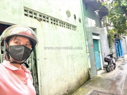 Nhỉnh 4t có ngay nhà ngay trung tâm quận- đường đoàn văn bơ- kế bên đường xóm
