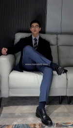 Quần âu công sở biểu tượng của sự lịch lãm và chuyên nghiệp