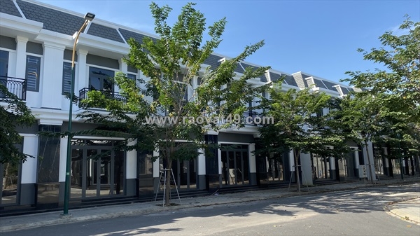~/Img/2025/10/richland-residence-co-hoi-sinh-loi-cao-phap-ly-so-do-tung-nen-02.jpg