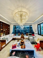 Siêu hiếm, bán biệt thự trích sài, sát phố, ngõ rộng, 100m², mặt tiền 6.5m chỉ