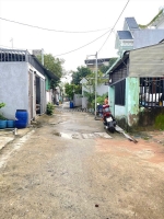 Siêu hot - lô đất ngay chợ dĩ an – giá rẻ nhất khu vực chỉ 27tr/m2