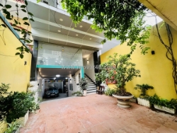 Siêu phẩm 9 tầng - view trọn hồ tây - võng thị - 52 tỷ.