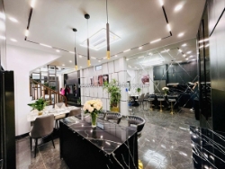 Siêu phẩm luxury - bán nhà 4 tầng 3 ngủ đầy đủ tiện nghi chỉ 12 tỷ