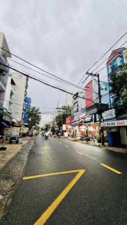 Tân phú giá bình tân – hẻm 6m – sát m.tiền – 3 tầng – 71m ngang 6.1 chỉ 7.x