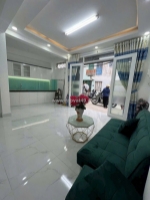 Tin được không 4 tầng mới hxh phường 7 quận 6 chỉ 4 tỷ nhỉnh à.