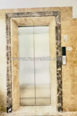 Tôi cho thuê nhà hai mặt tiền,mới, lạc long quân, 99m2x 5t vỉa hè 28 tr