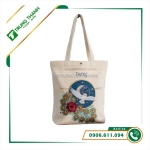 Xu hướng họa tiết túi vải thêu được yêu thích nhất