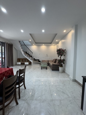 ♪ kiệt 4m thẳng 25m ra mt trưng nữ vương đi bộ ra bạch đằng, 3 tầng, 4 mặt