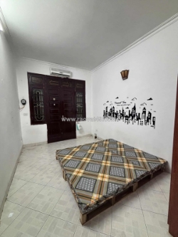 ( ở nhóm) cho thuê nhà 43 trung kính + 204 trần duy hưng 50mx4t 5pn 5dh ba gác