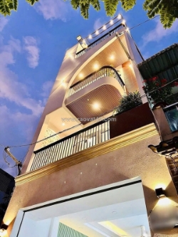 4❌17m, bán nhà 4 tầng, hxh, 872/ quang trung, p8 gò vấp, 8 tỷ nhỉnh