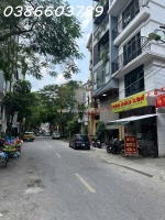 65.2m² – mặt phố ái mộ, mặt tiền 4.5m, 4 tầng – giá chào 30 tỷ