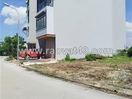 Bán 95m2 đất phân lô phú thượng, căn góc 3 mặt đường , ôtô tránh, dừng đỗ giá