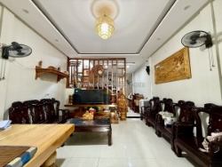 Bán đất tặng nhà mt đoàn khuê nam việt á giai đoạn 1, diện tích 110m2 giá 11.95