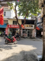 Bán gấp giá rẻ mặt phố hai bà trưng 22m/33mt2, 5 tầng, mặt tiền 2.8m, 21 tỷ,