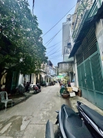 Bán gấp nhà đsố11 bhh gần aeon tân phú hẻm 6 thông gần mặt tiền 56m2-3 tầng