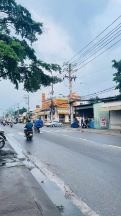 Bán  kho xưởng dtcn  270m² full thổ – (7.1×37 nở 8.1) – hẻm 8m xe tải – cách