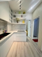 Bán nhà 2 tầng mới đẹp, thiết kế hiện đại, full nội thất – vào ở ngay – trung