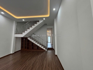 Bán nhà 2 tầng sát biển đường giáp văn cương