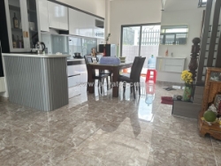 Bán nhà 3 tầng, 3pn, đường 160, tăng nhơn phú a, q9, tp hcm. dt 100m2, sh, giá