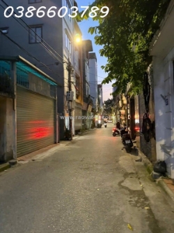 Bán nhà 3 tầng – 90,1m² – mặt ngõ chính ô tô tránh – hoa lâm, long biên – mặt